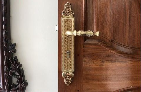 Công ty cung cấp khóa cửa đại sảnh đúc tốt nhất tại TPHCM